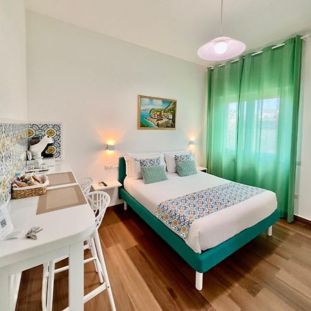 Il Filo Di Arianna Bed & Breakfast Sorrento Bagian luar foto