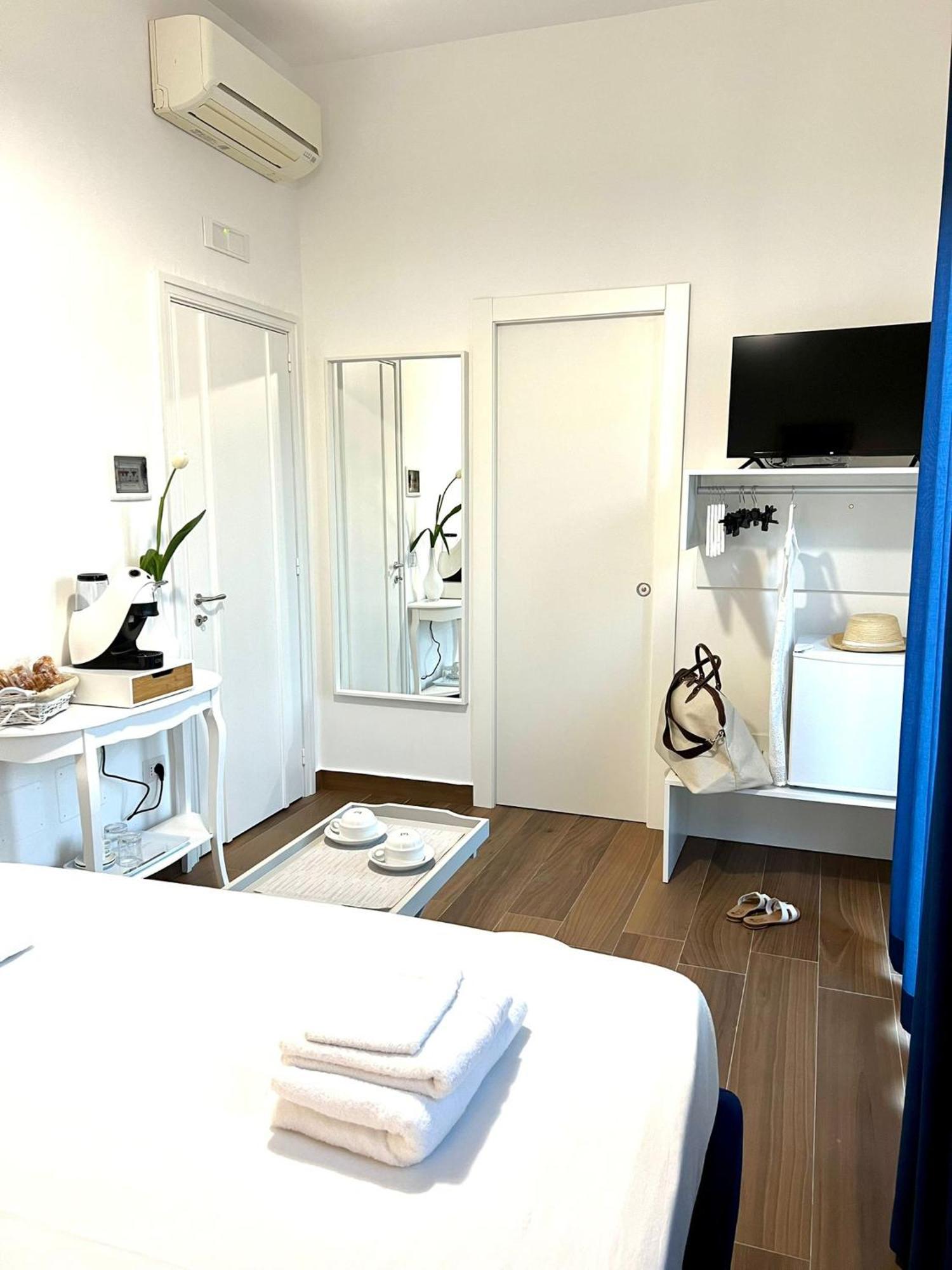 Il Filo Di Arianna Bed & Breakfast Sorrento Bagian luar foto